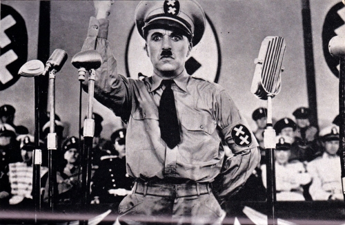 Chaplin-Le-Dictateur.jpg
